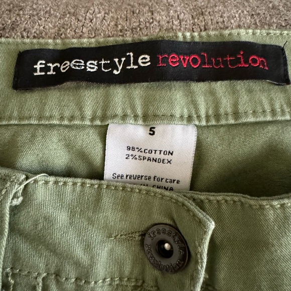 Freestyle Revolution capris / size 5 - Picture 3 of 4
